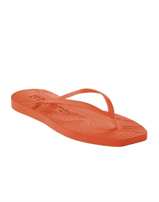 Tapered Flip Flops